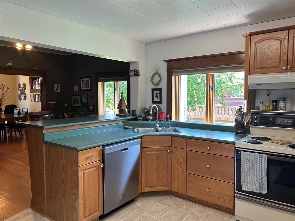 












341 Pleasant Valley Drive

,
Pelican Lake,




Manitoba
R0K1G0

