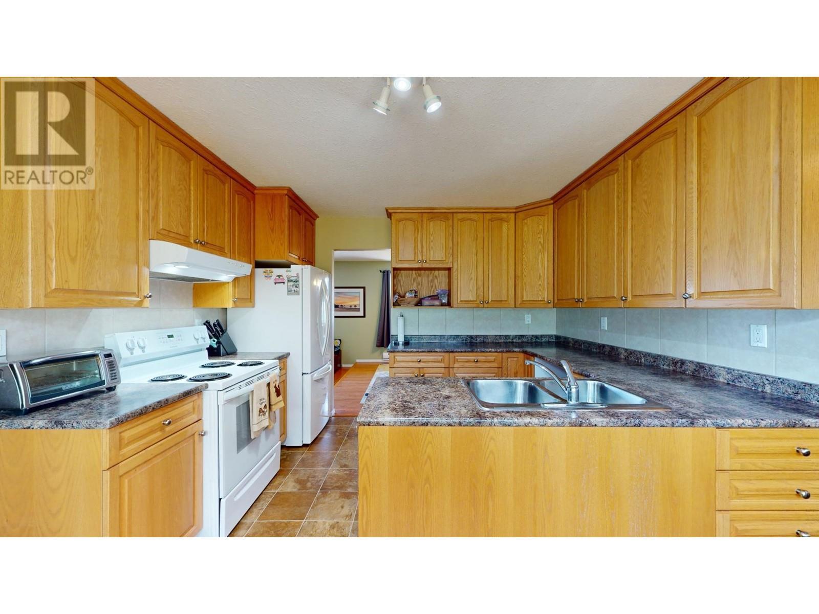 












891 FUNN STREET

,
Quesnel,




British Columbia
V2J5B2

