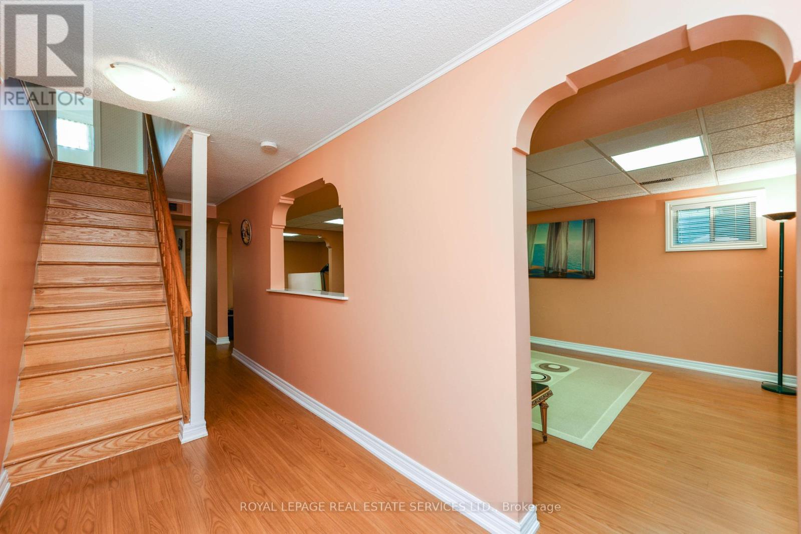 












2696 CRYSTALBURN AVENUE

,
Mississauga,




Ontario
L5B2N8

