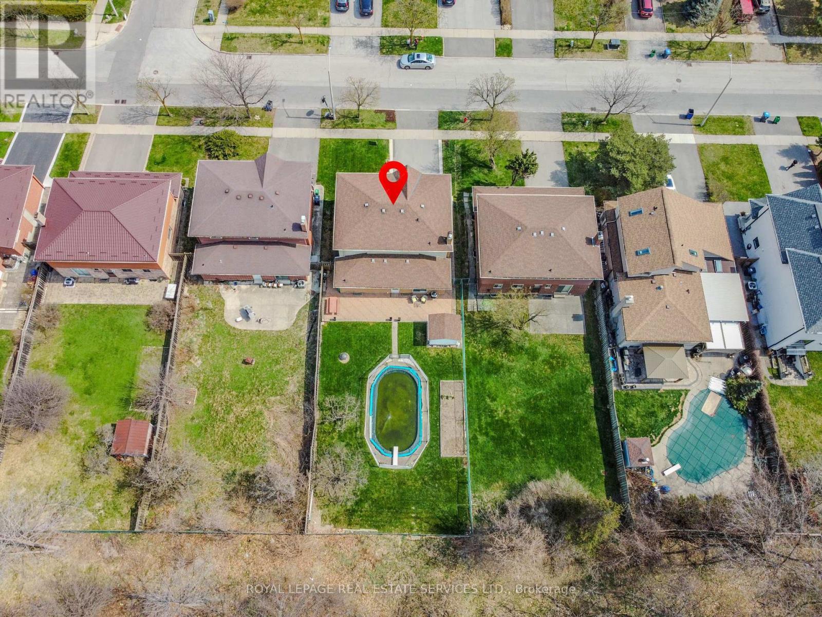 












2696 CRYSTALBURN AVENUE

,
Mississauga,




Ontario
L5B2N8

