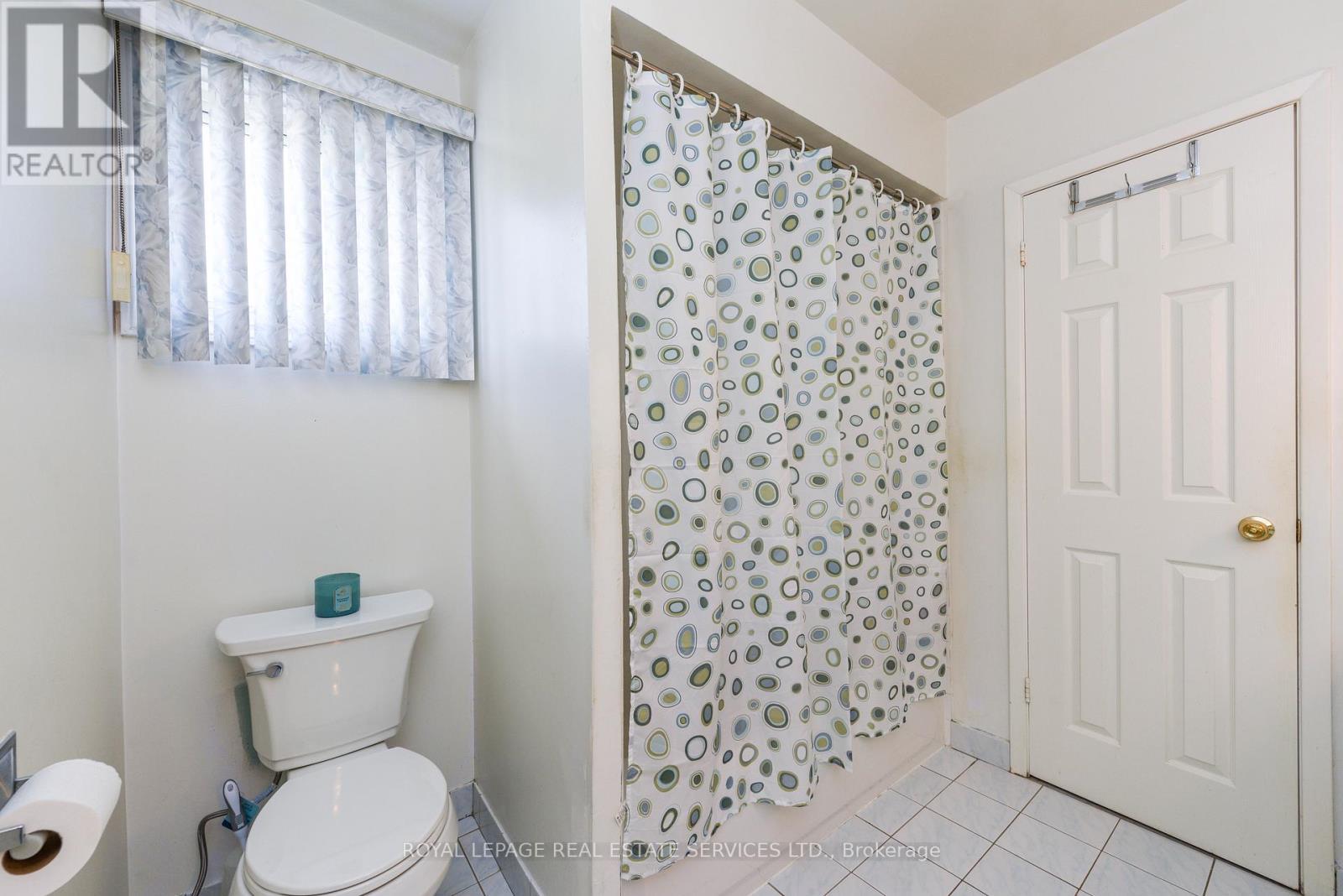 












2696 CRYSTALBURN AVENUE

,
Mississauga,




Ontario
L5B2N8

