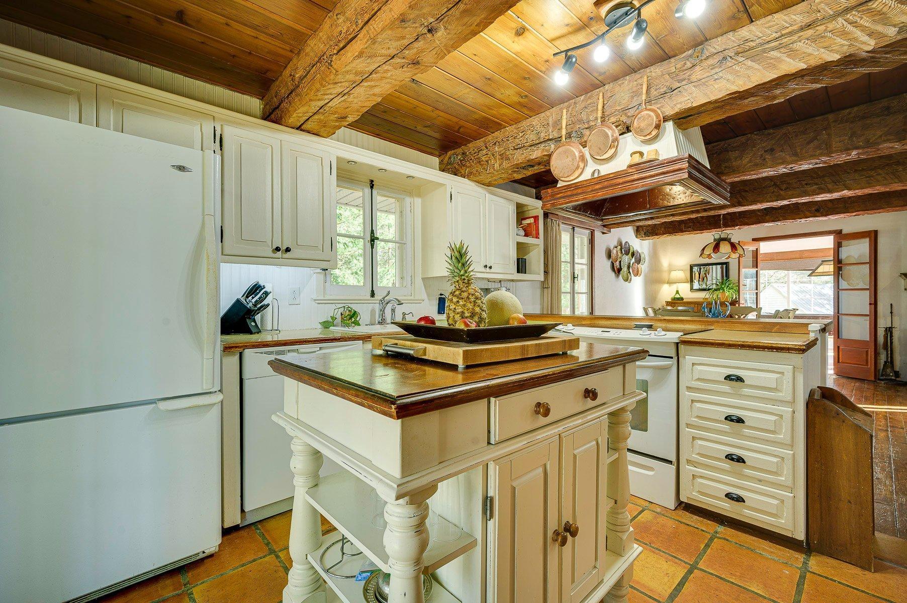 









138


Ch. Boyer

,
Saint-Sauveur,




QC
J0R1R7

