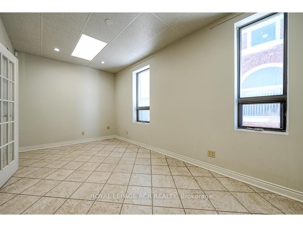









590


Adelaide

Street, MAIN LEVEL,
Woodstock,




ON
N4S 4B9

