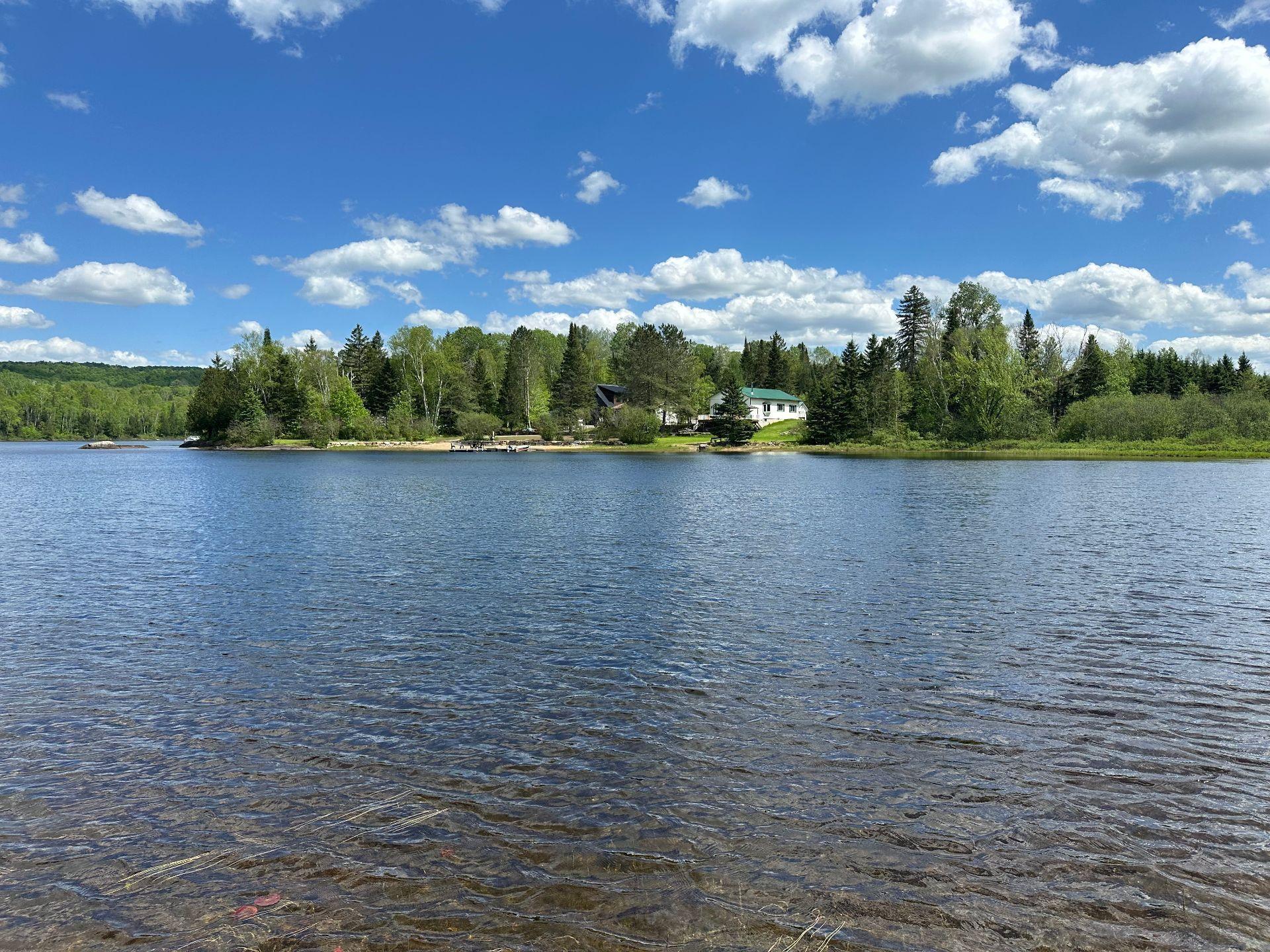 









176


Ch. de la Baie-Claire

,
La Macaza,







QC
J0T1R0


