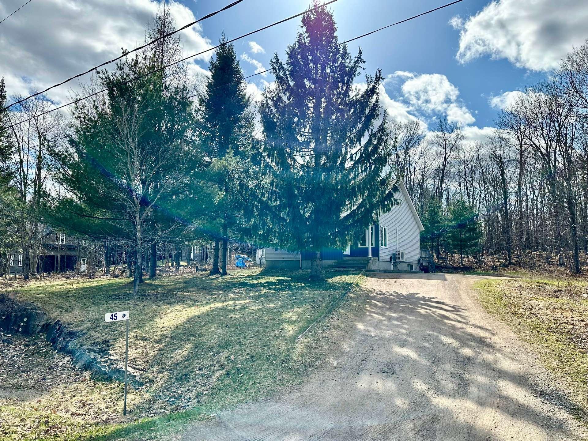 









45


Rue des Merisiers

,
Brownsburg-Chatham,




QC
J8G2P8

