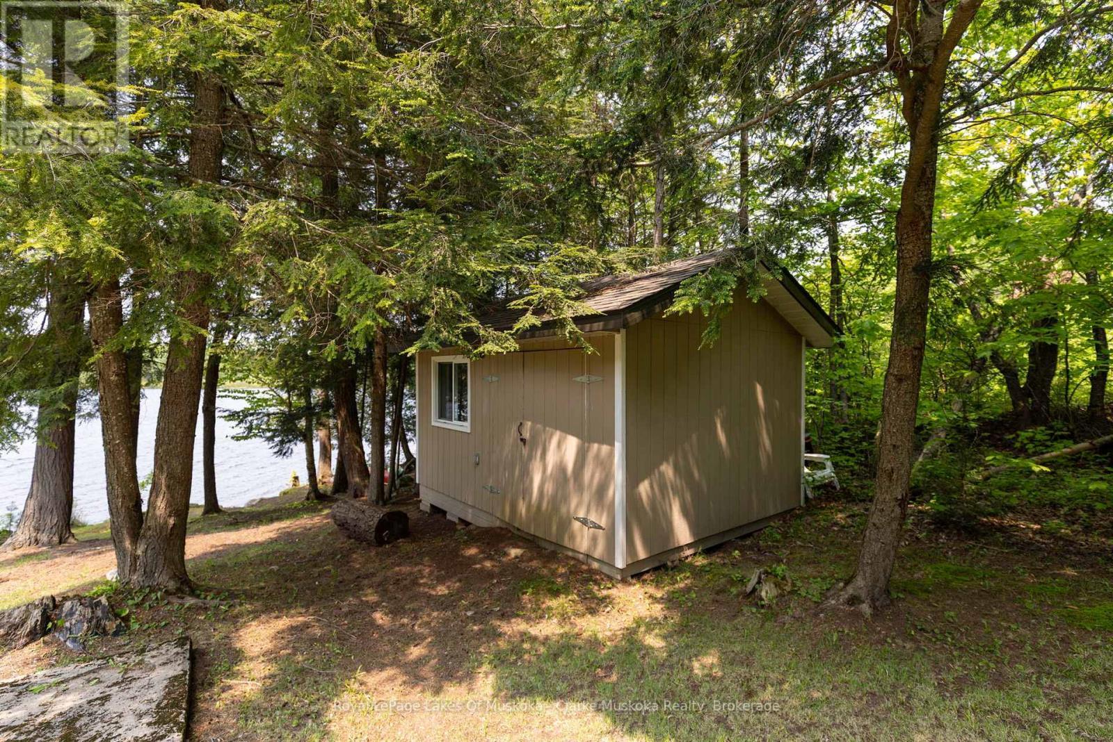 












112 BITTERN LAKE LANE

,
Perry,




Ontario
P0A1R0

