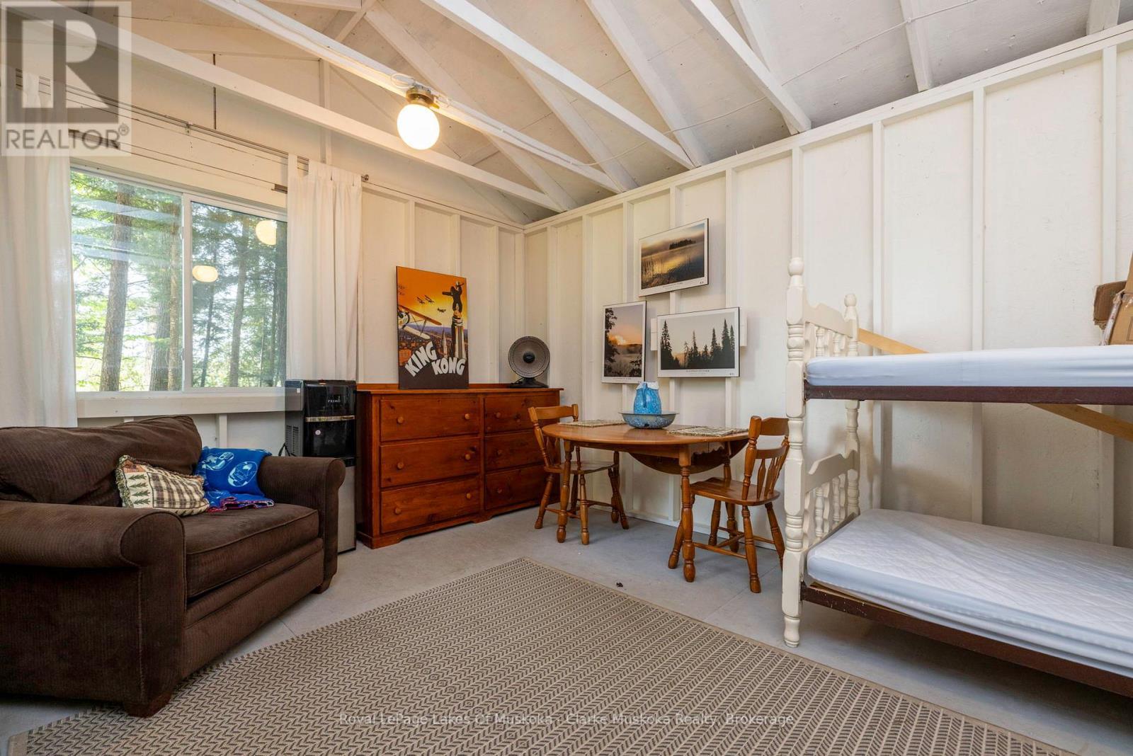 












112 BITTERN LAKE LANE

,
Perry,




Ontario
P0A1R0

