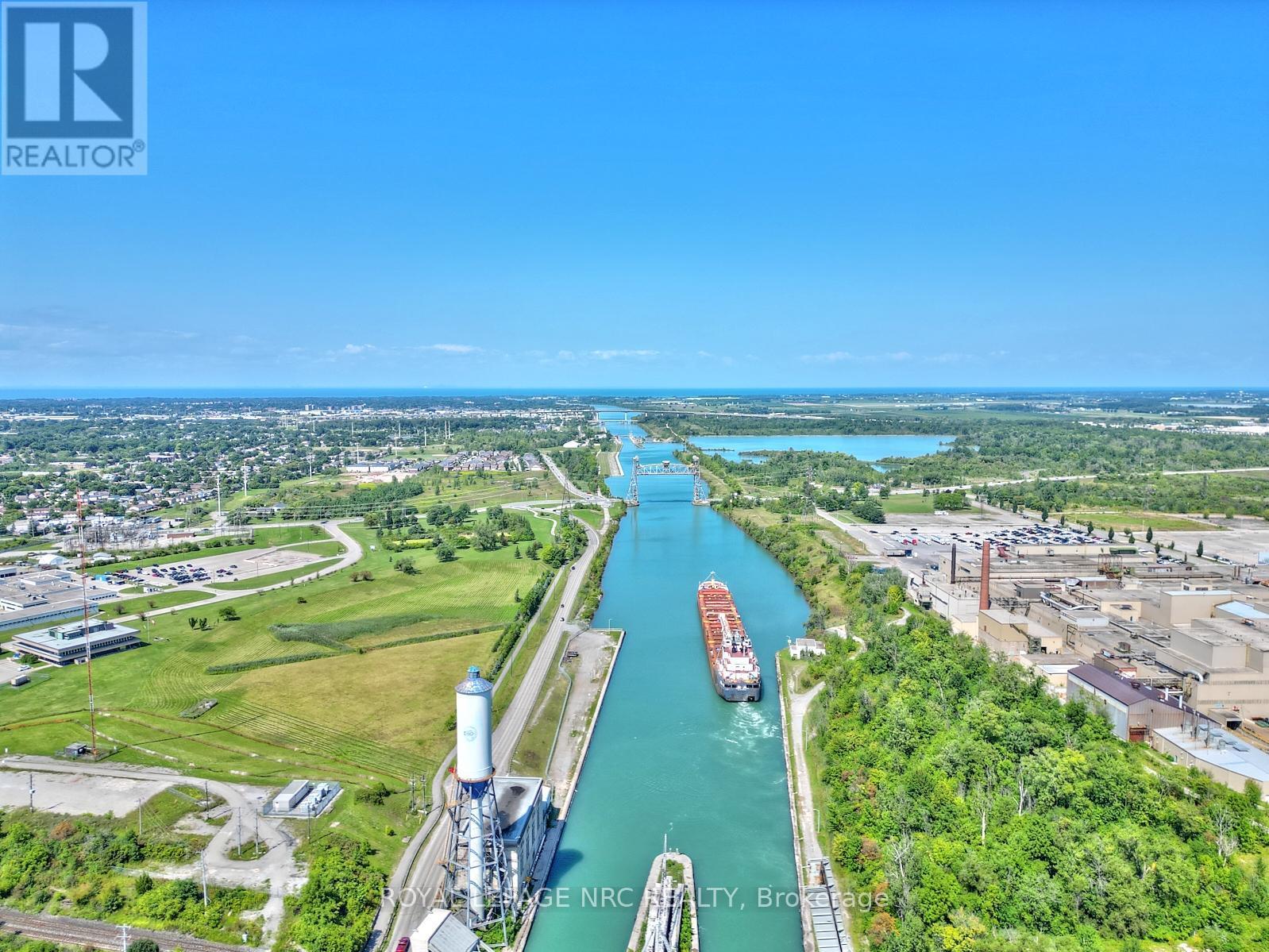 












2 FAIRBURN AVENUE

,
St. Catharines (Burleigh Hill),




Ontario
L2T1B2

