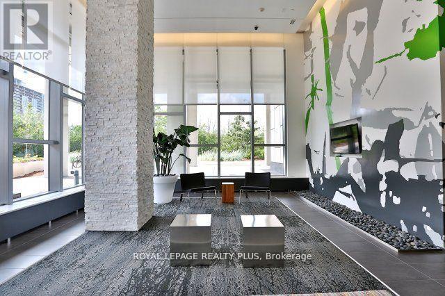 












812 - 360 SQUARE ONE DRIVE

,
Mississauga,




Ontario
L5B0G7


