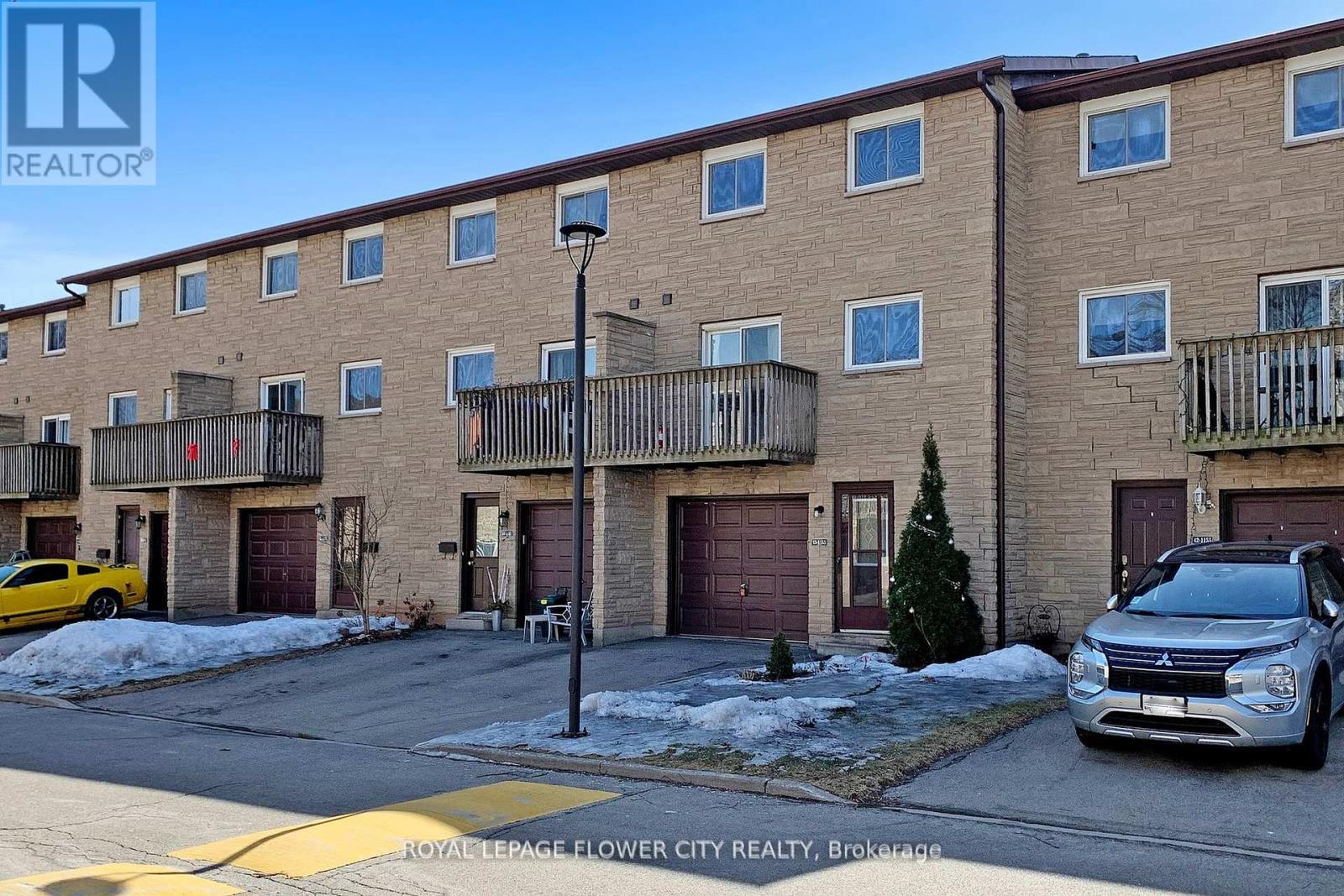 












43 - 1155 PARAMOUNT DRIVE

,
Hamilton,




Ontario
L8J2N2

