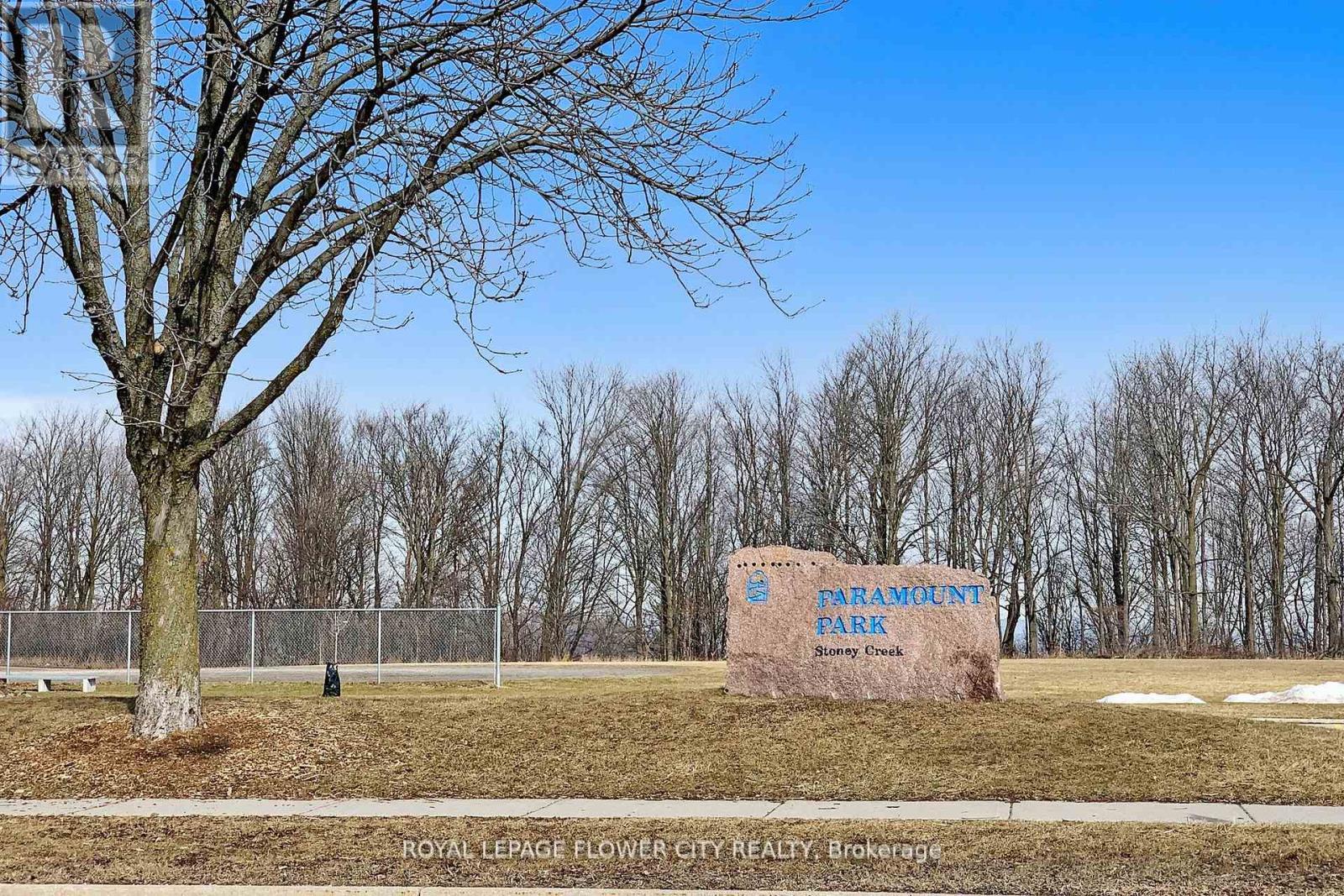 












43 - 1155 PARAMOUNT DRIVE

,
Hamilton,




Ontario
L8J2N2

