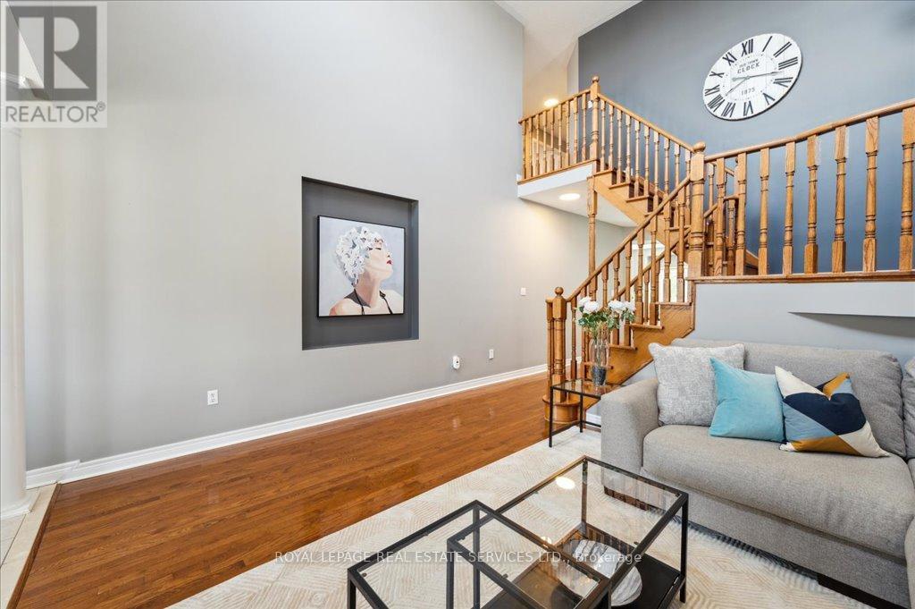












5443 JACADA ROAD

,
Burlington,




Ontario
L7L7N3

