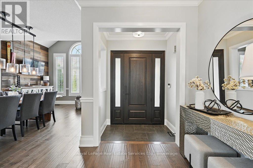 












2144 BLACKFOREST CRESCENT

,
Oakville (WM Westmount),




Ontario
L6M4T7

