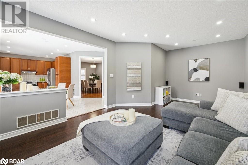 












5443 JACADA Road

,
Burlington,




Ontario
L7L7N3

