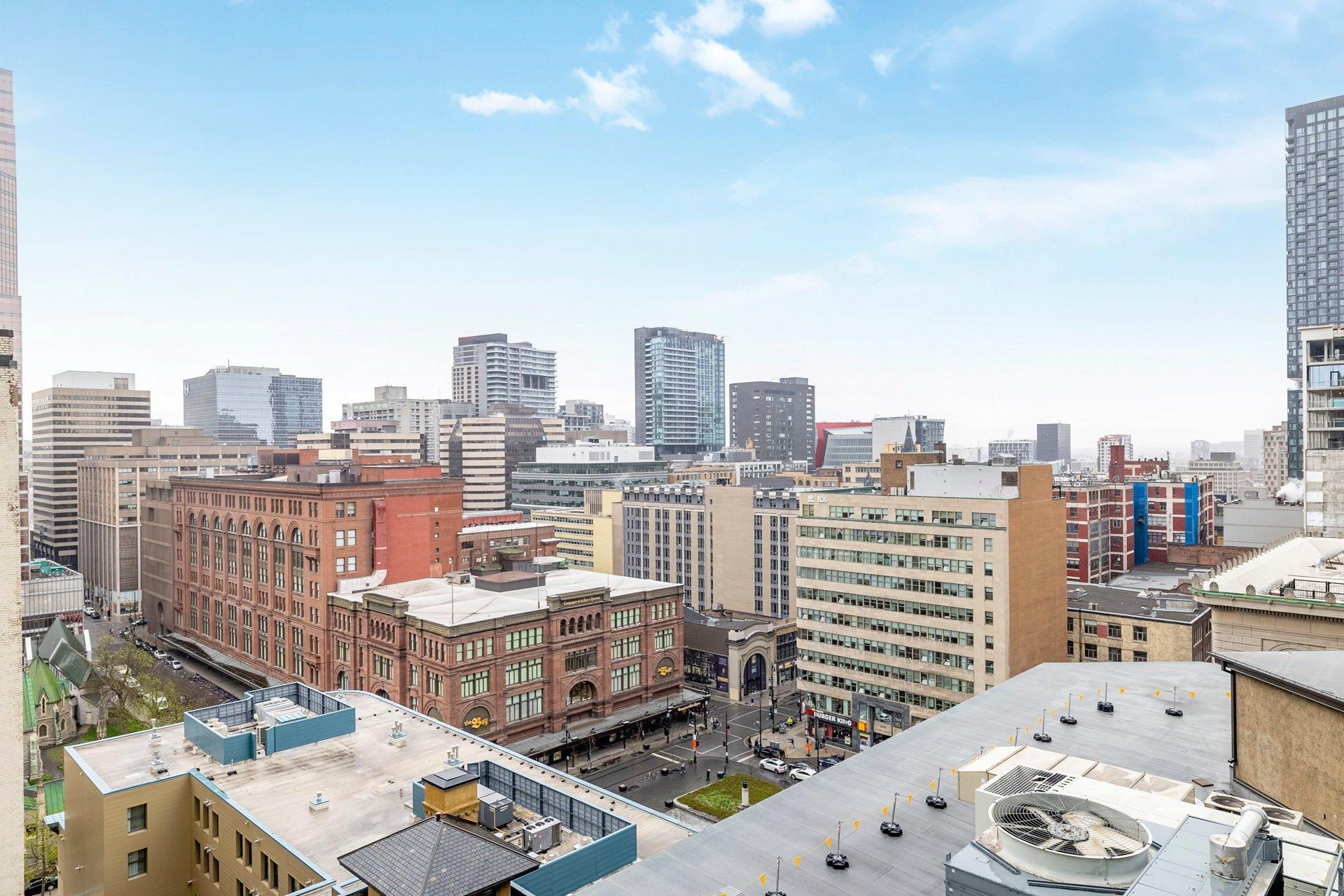 









1225


Boul. Robert-Bourassa

, 1428,
Montréal (Ville-Marie),




QC
H3B9A9

