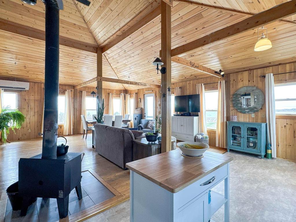 












3 Oswald Road

,
Borden-Carleton,




PE
C0B 1X0

