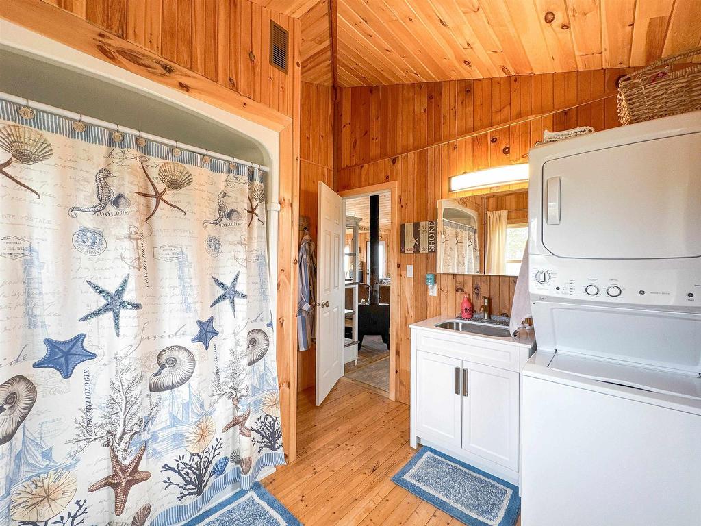 












3 Oswald Road

,
Borden-Carleton,




PE
C0B 1X0


