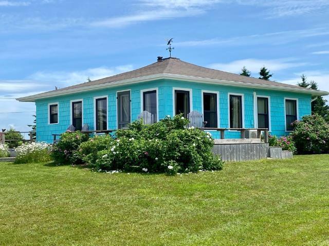 












3 Oswald Road

,
Borden-Carleton,




PE
C0B 1X0

