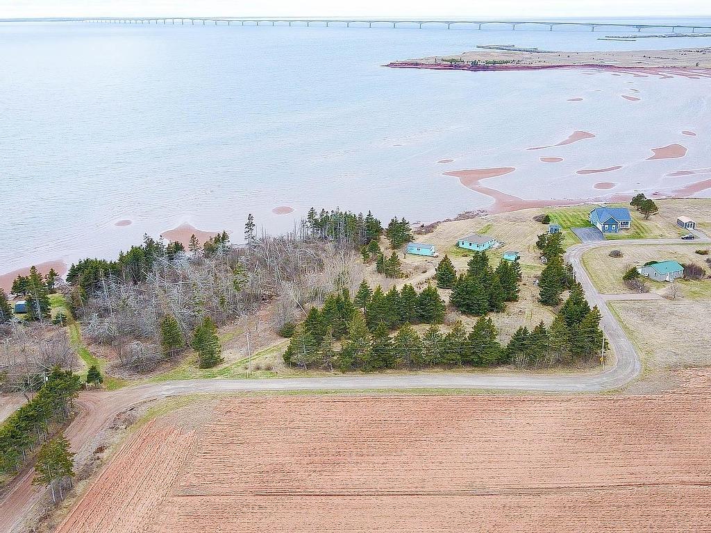 












3 Oswald Road

,
Borden-Carleton,




PE
C0B 1X0

