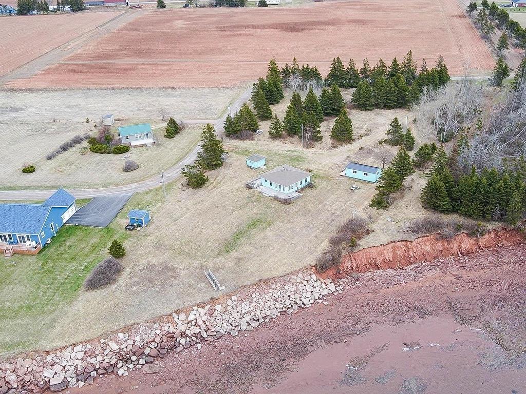 












3 Oswald Road

,
Borden-Carleton,




PE
C0B 1X0

