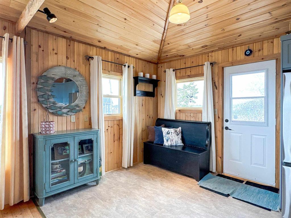 












3 Oswald Road

,
Borden-Carleton,




PE
C0B 1X0

