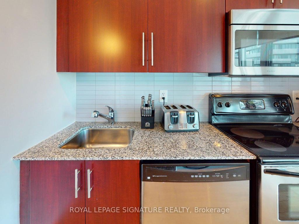 









55


Bremner

Boulevard, 2306,
Toronto,




ON
M5J 0A6

