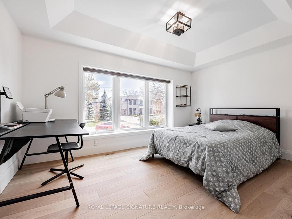 









22


Yorkleigh

Avenue,
Toronto,




ON
M9P 1Y4

