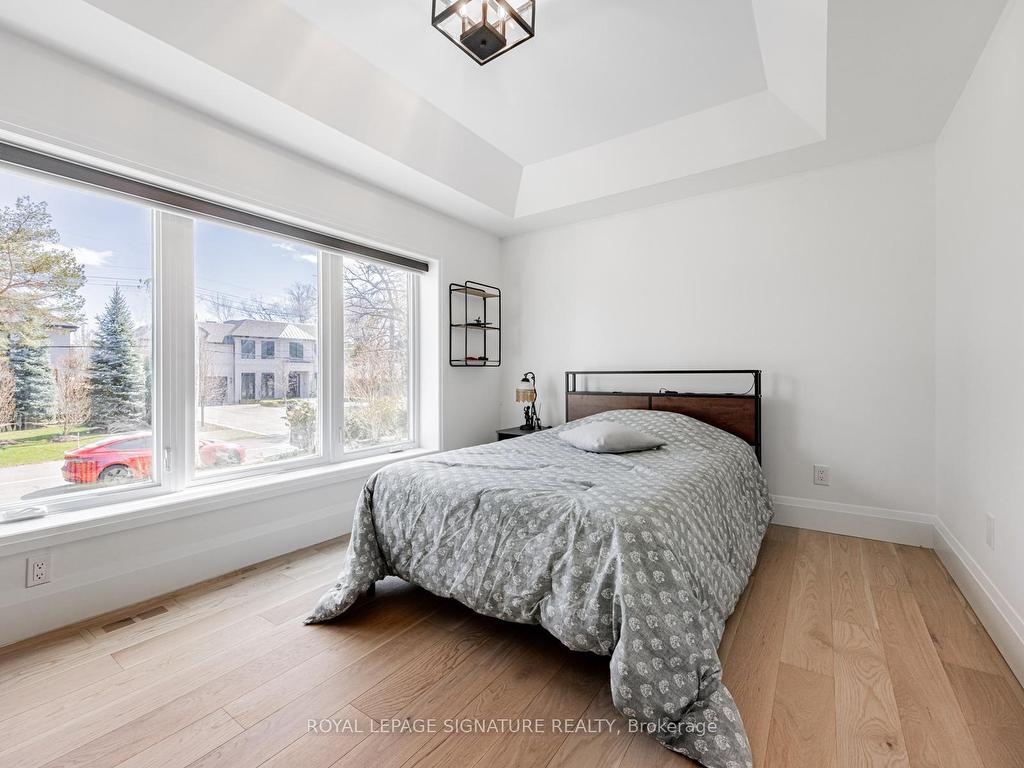 









22


Yorkleigh

Avenue,
Toronto,




ON
M9P 1Y4

