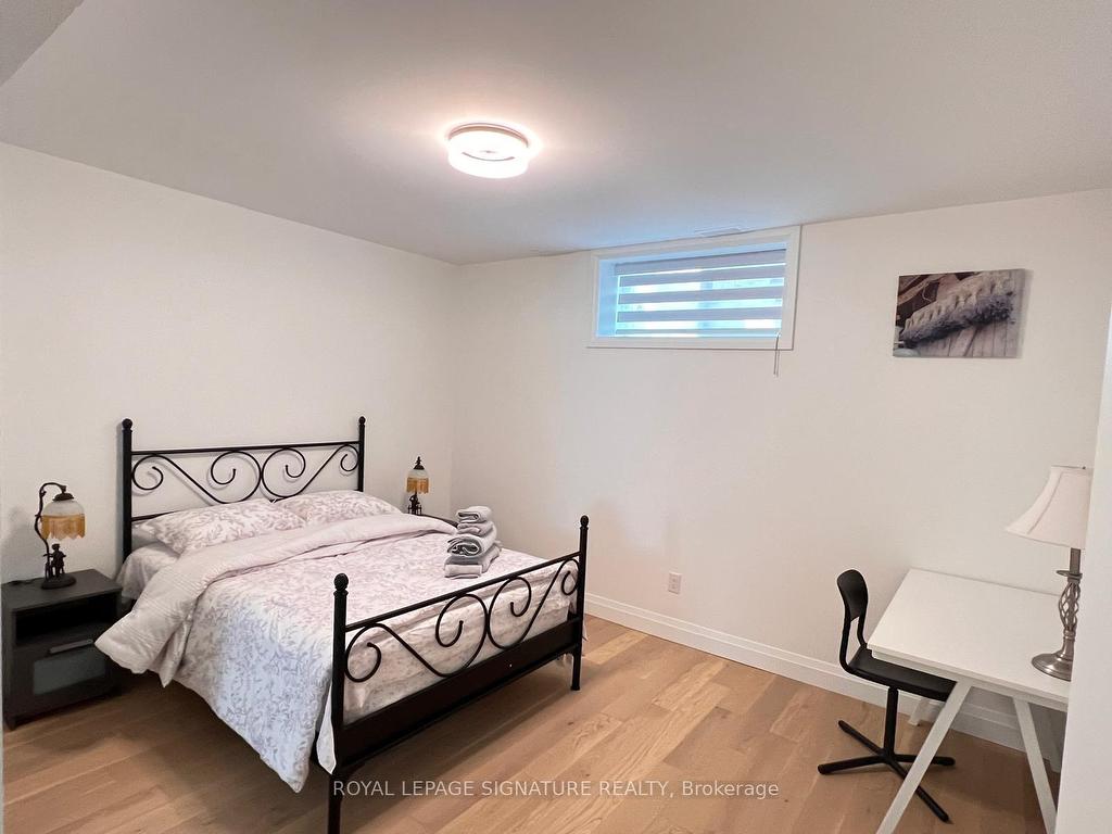 









22


Yorkleigh

Avenue,
Toronto,




ON
M9P 1Y4

