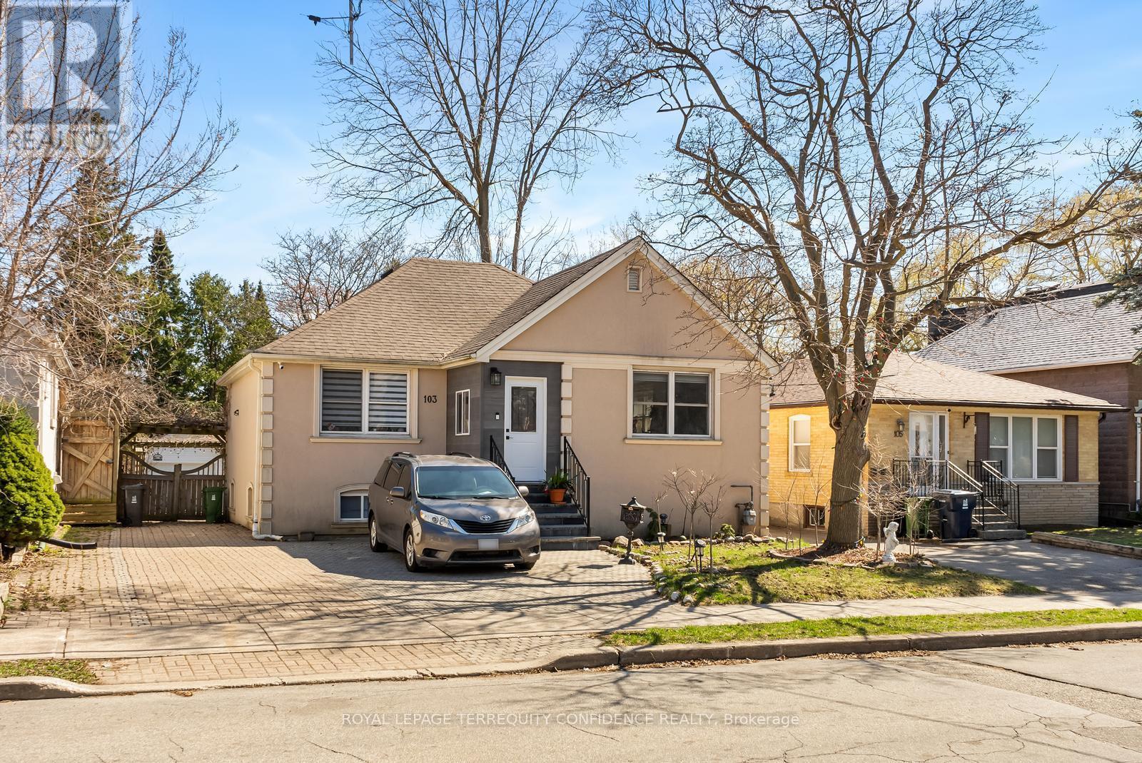 












103 HOUNSLOW AVENUE

,
Toronto,




Ontario
M2N2B1


