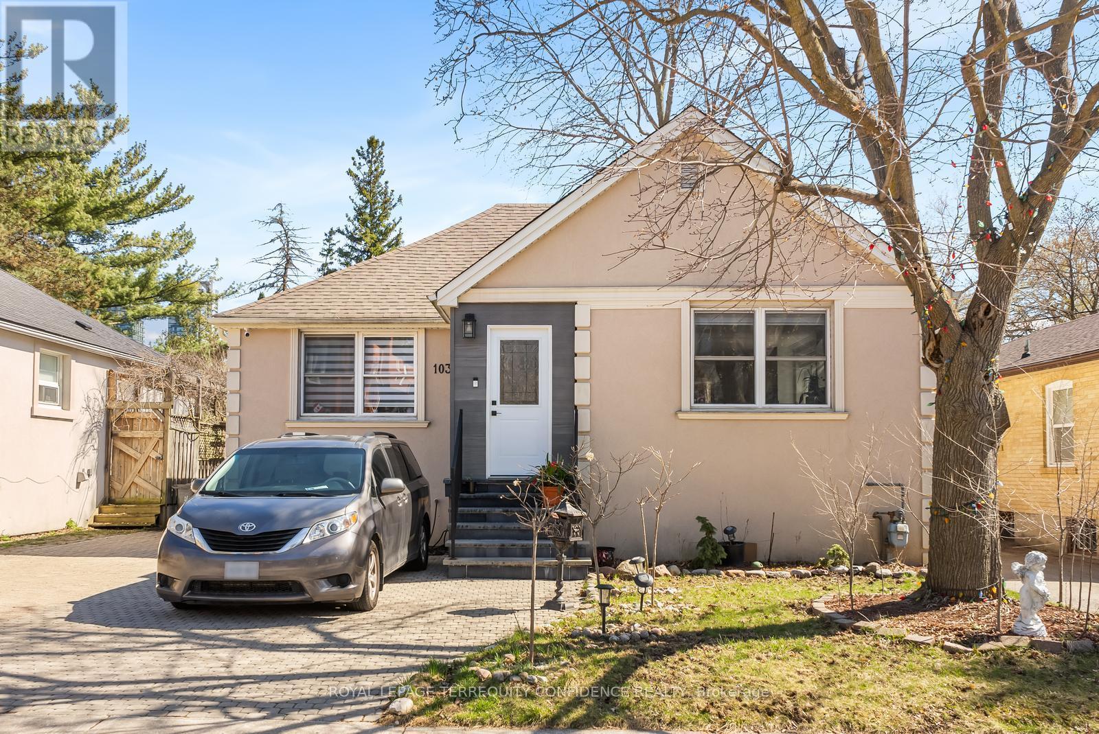 












103 HOUNSLOW AVENUE

,
Toronto,




Ontario
M2N2B1

