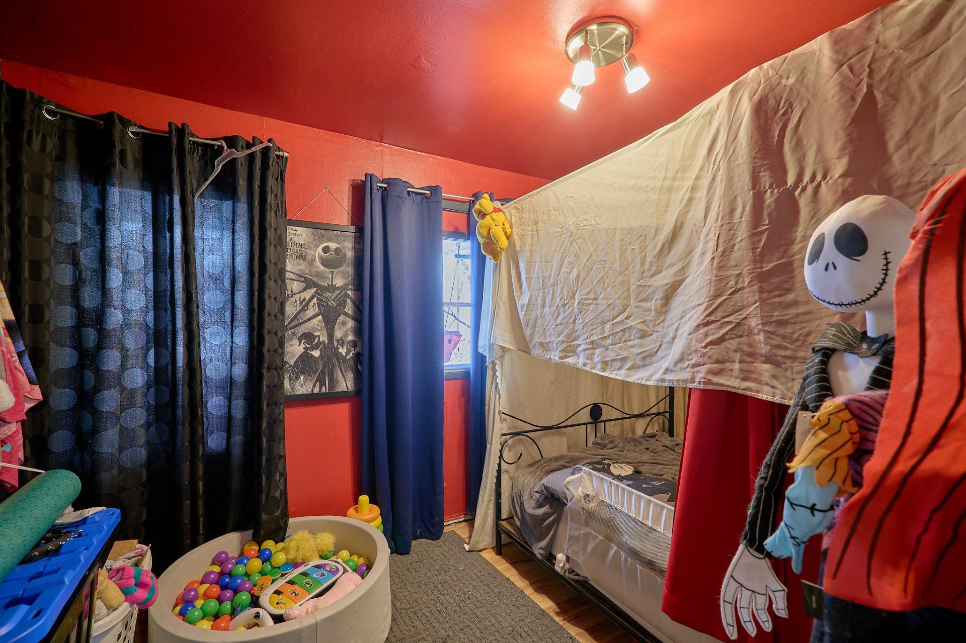 









81

 - 87


Rue St-Charles

,
Sainte-Thérèse,




QC
J7E2A5

