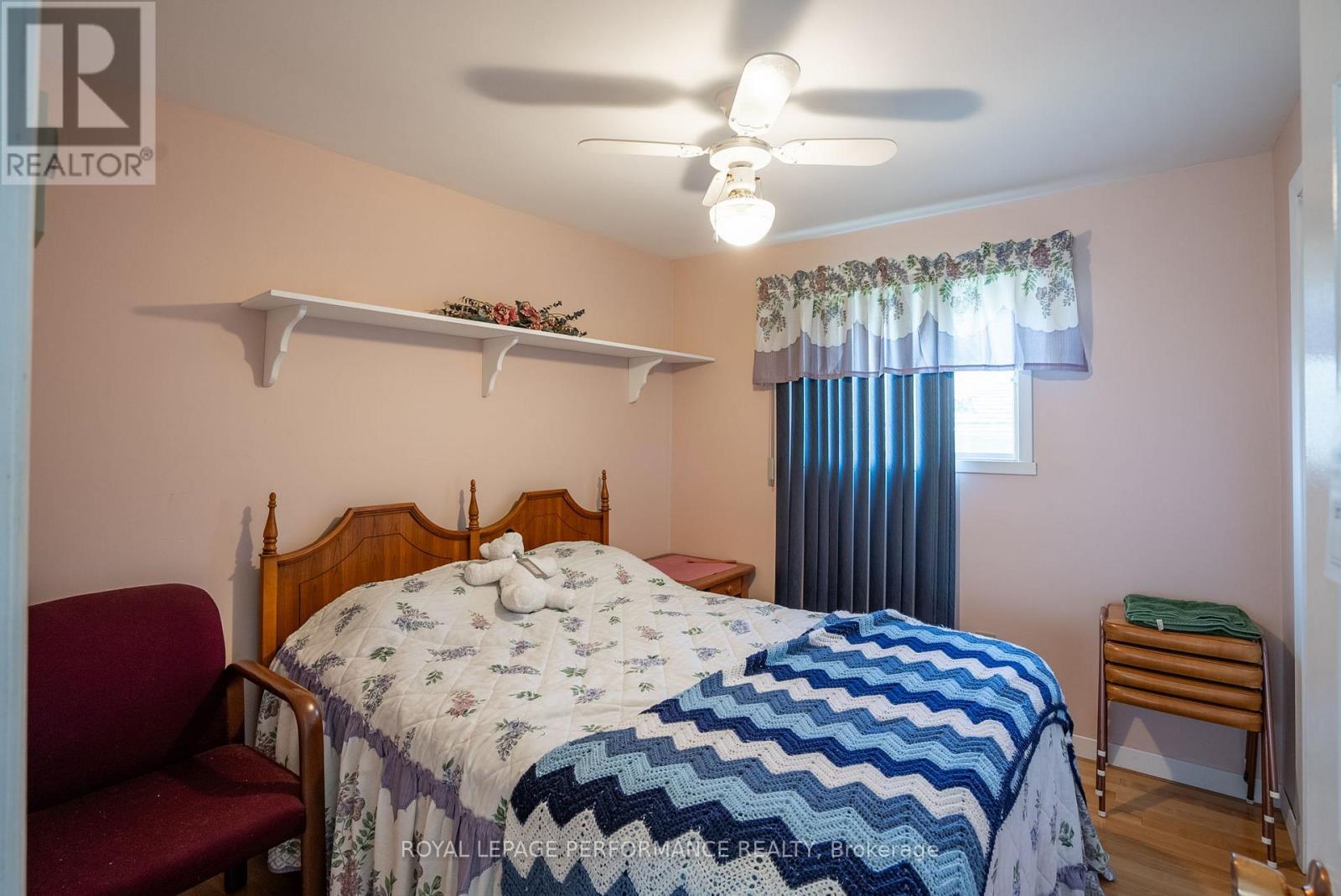 












18329 COUNTY RD 2 ROAD

,
South Glengarry,




Ontario
K6H5R5

