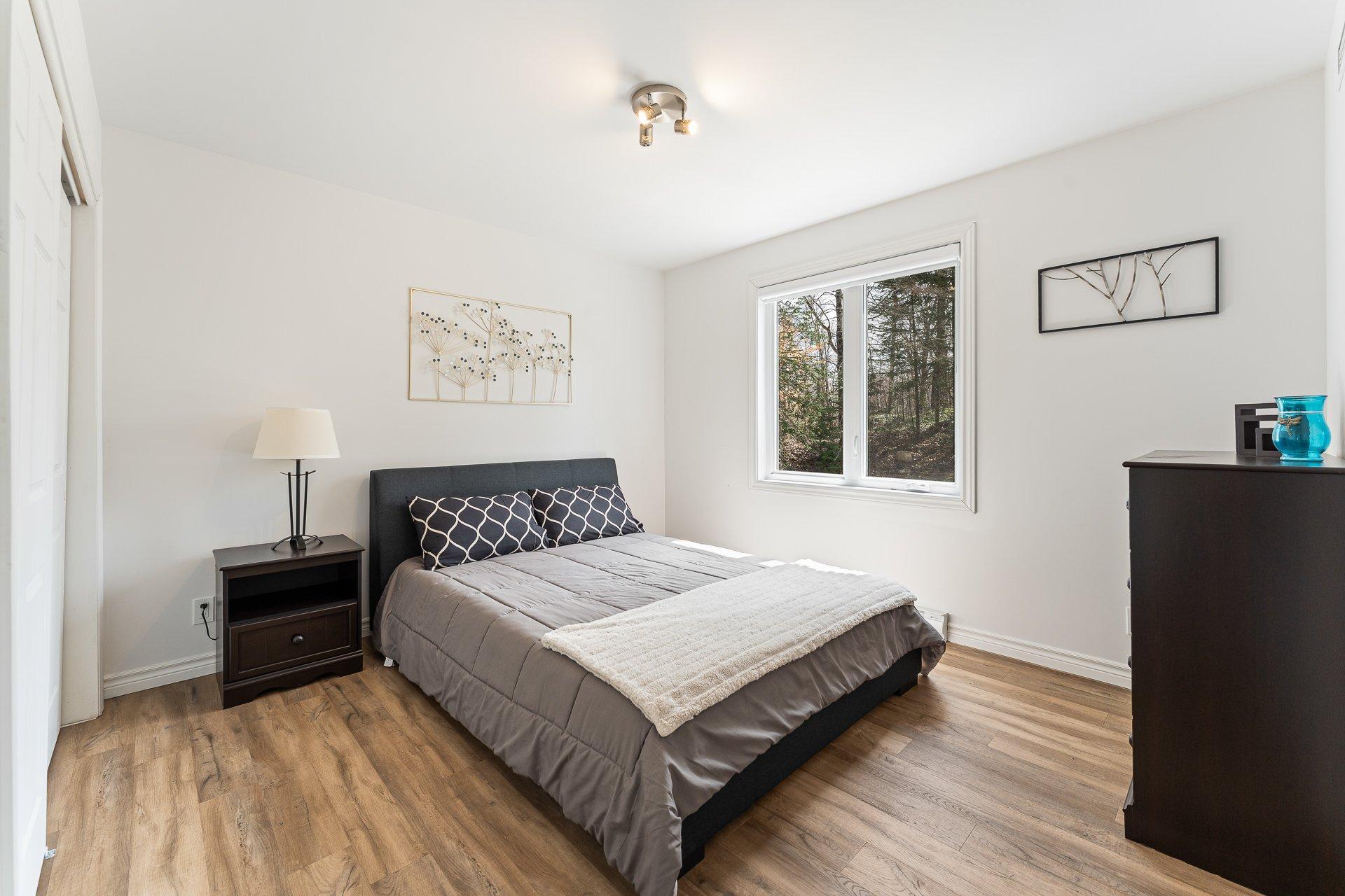 









25


Rue des Jacinthes

,
Eastman,




QC
J0E1P0

