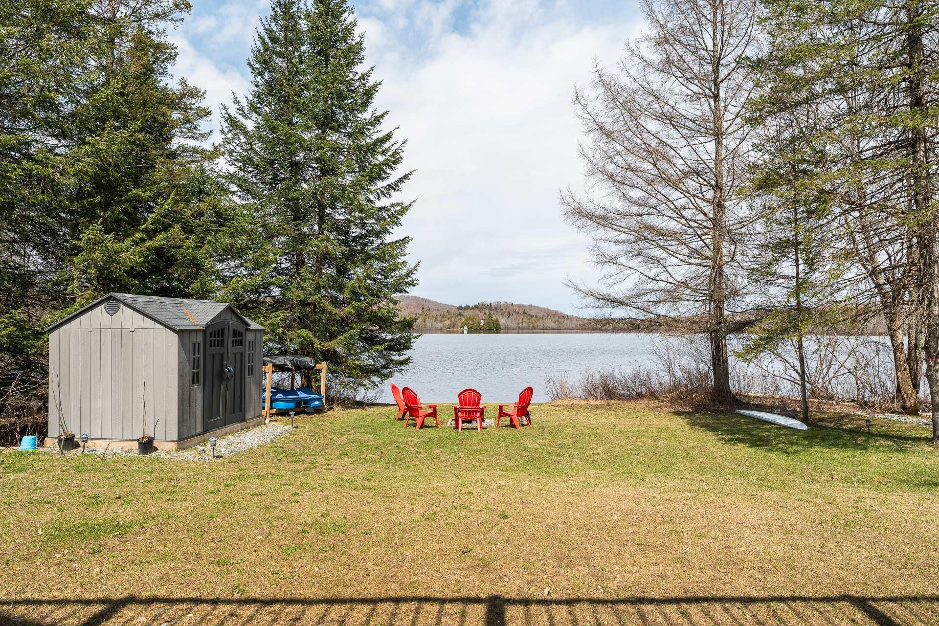 









25


Rue des Jacinthes

,
Eastman,




QC
J0E1P0

