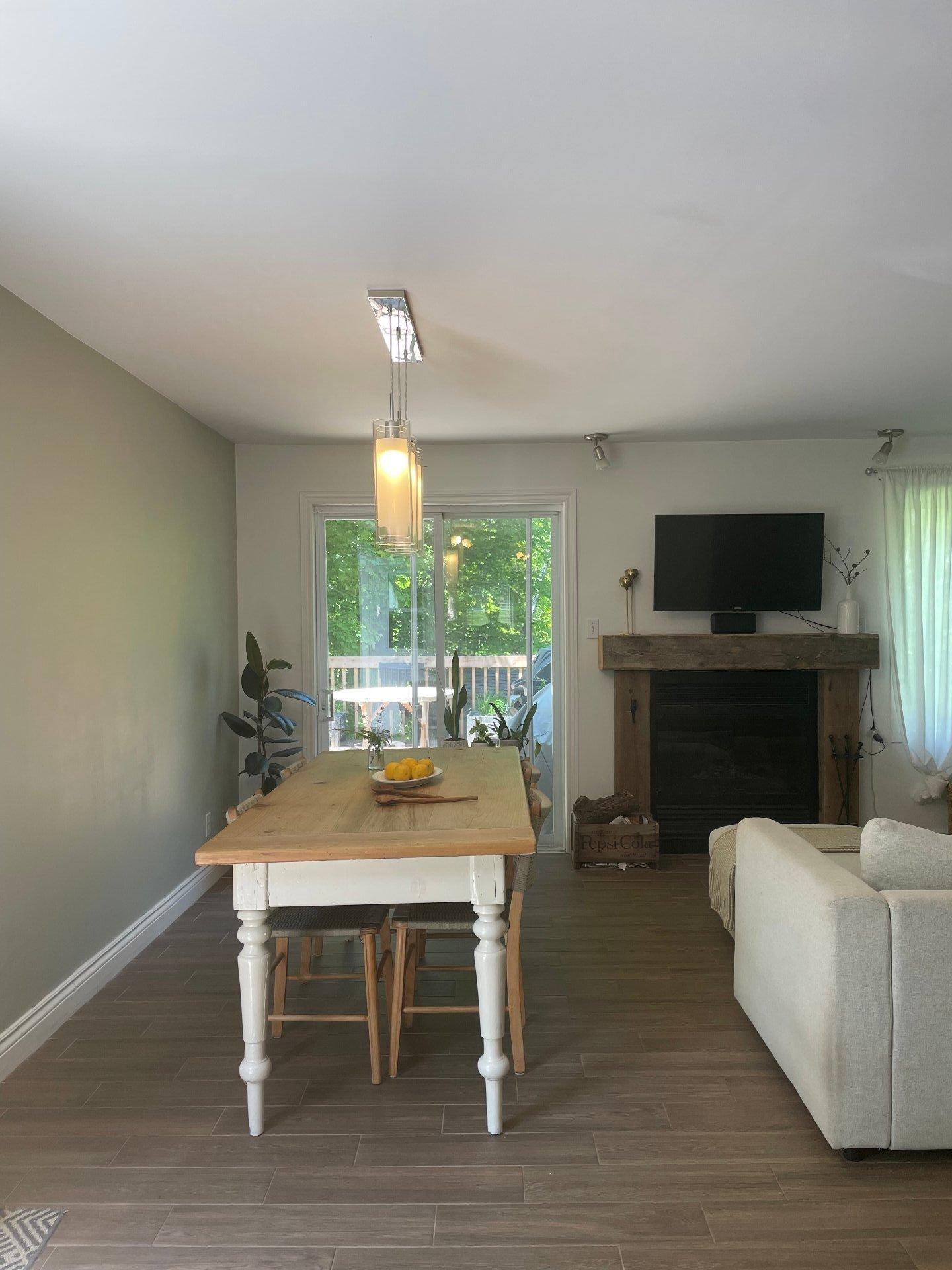 









94


Rue de Nicolet

,
Bromont,




QC
J2L1R7

