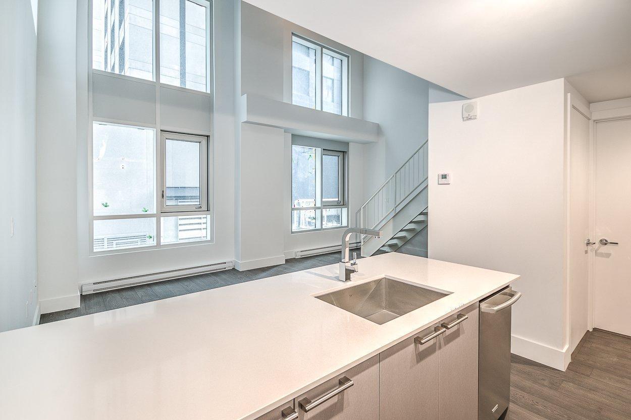 









405


Rue de la Concorde

, 315,
Montréal (Ville-Marie),




QC
H3A1J3

