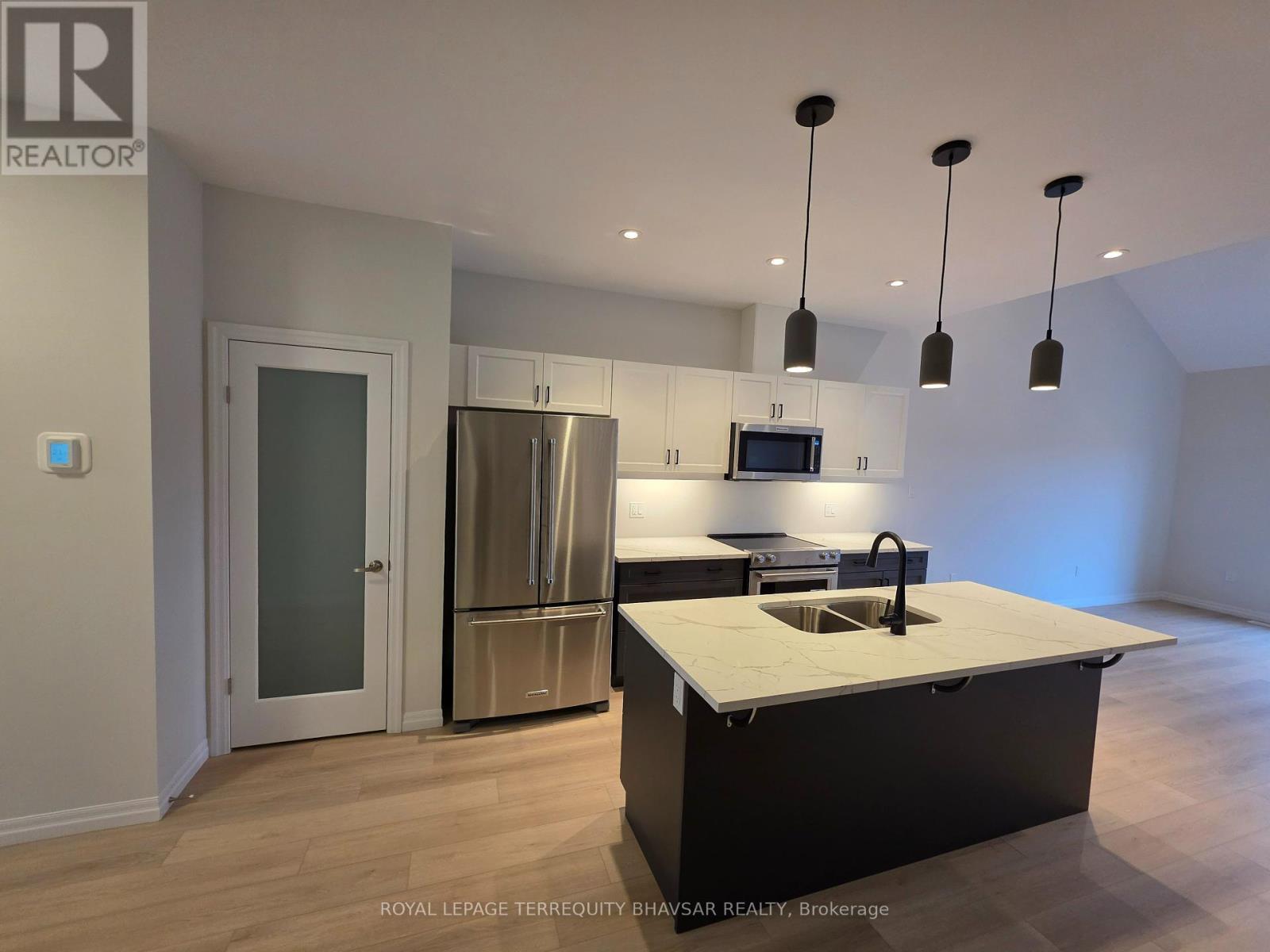 












53 BARN OWL WAY

,
Norfolk,




Ontario
N3Y0H4

