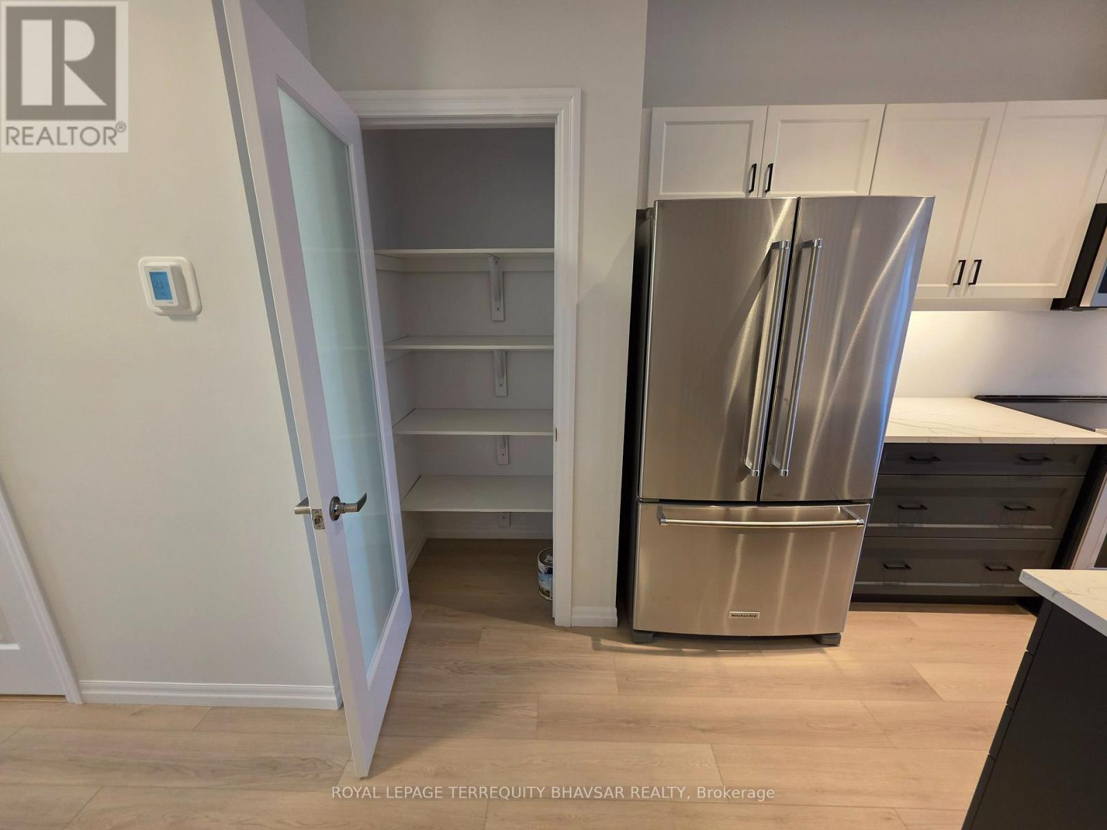 












53 BARN OWL WAY

,
Norfolk,




Ontario
N3Y0H4

