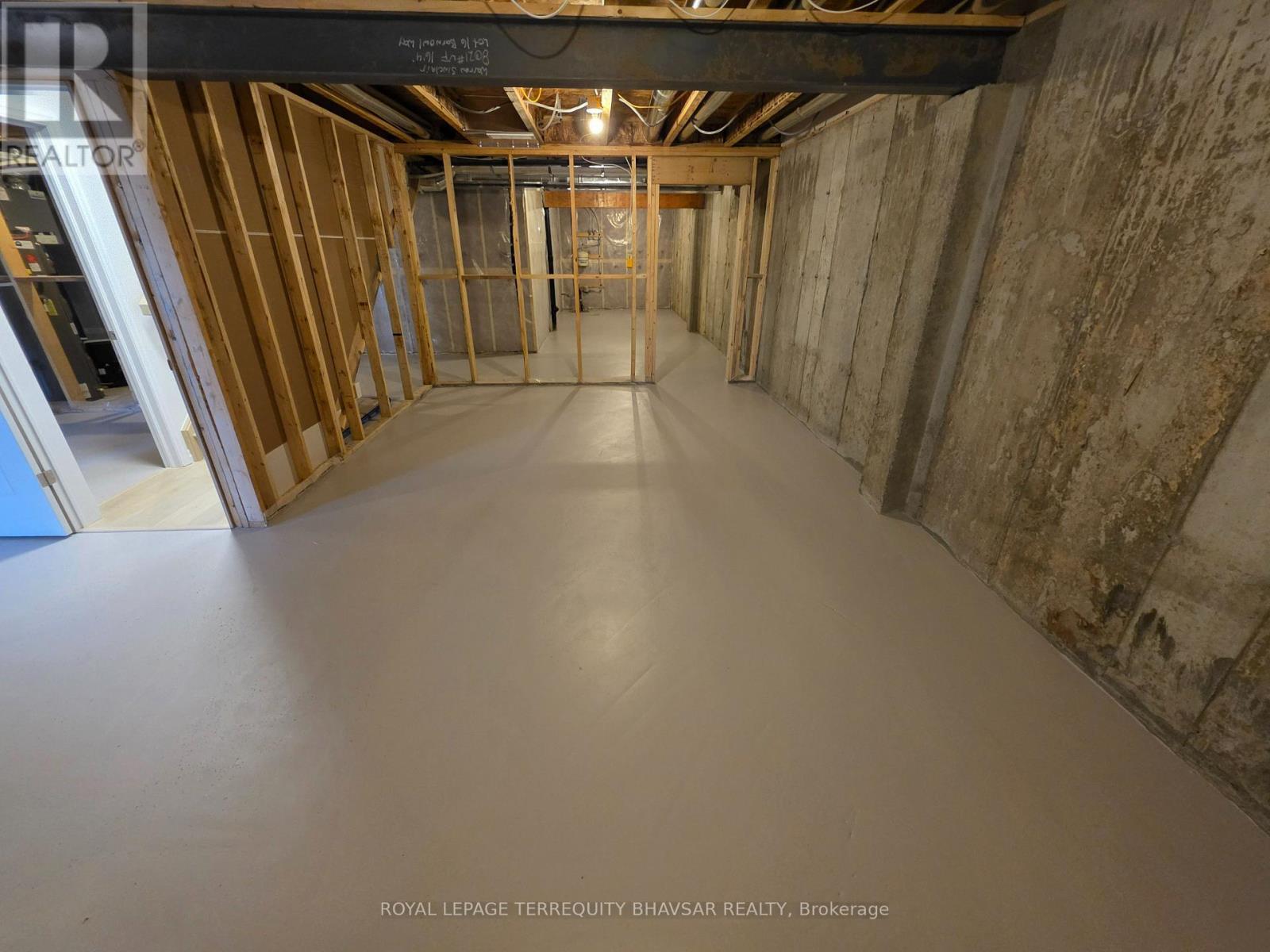 












53 BARN OWL WAY

,
Norfolk,




Ontario
N3Y0H4

