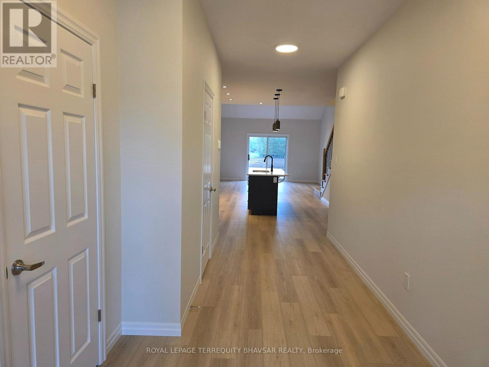 












53 BARN OWL WAY

,
Norfolk,




Ontario
N3Y0H4

