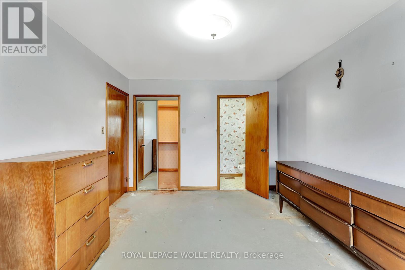 












43 CURTIS DRIVE

,
Brampton,




Ontario
L6Y2J6

