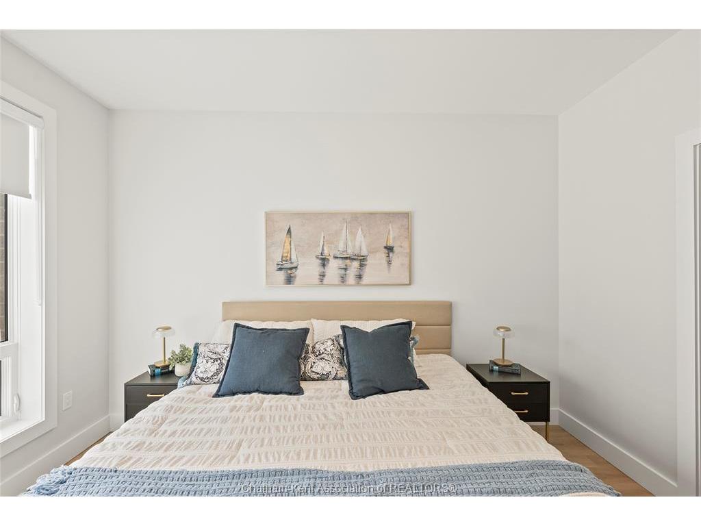 









364


Grand

Avenue East, 510,
Chatham,




ON
N7L 1W6

