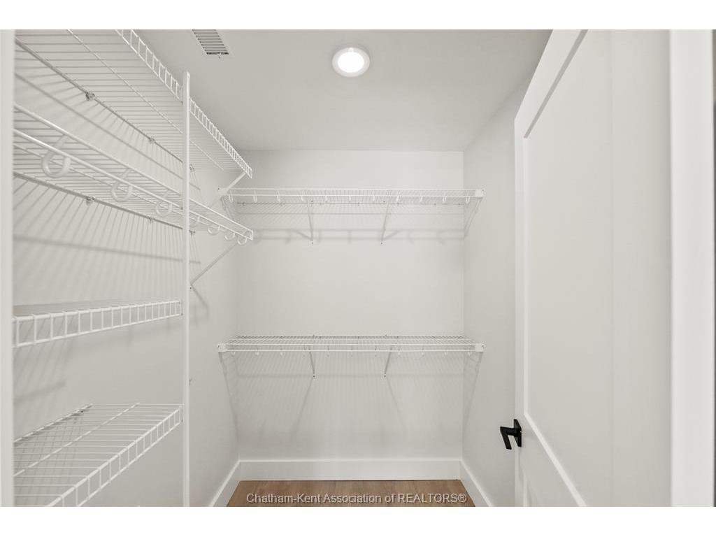 









364


Grand

Avenue East, 510,
Chatham,




ON
N7L 1W6

