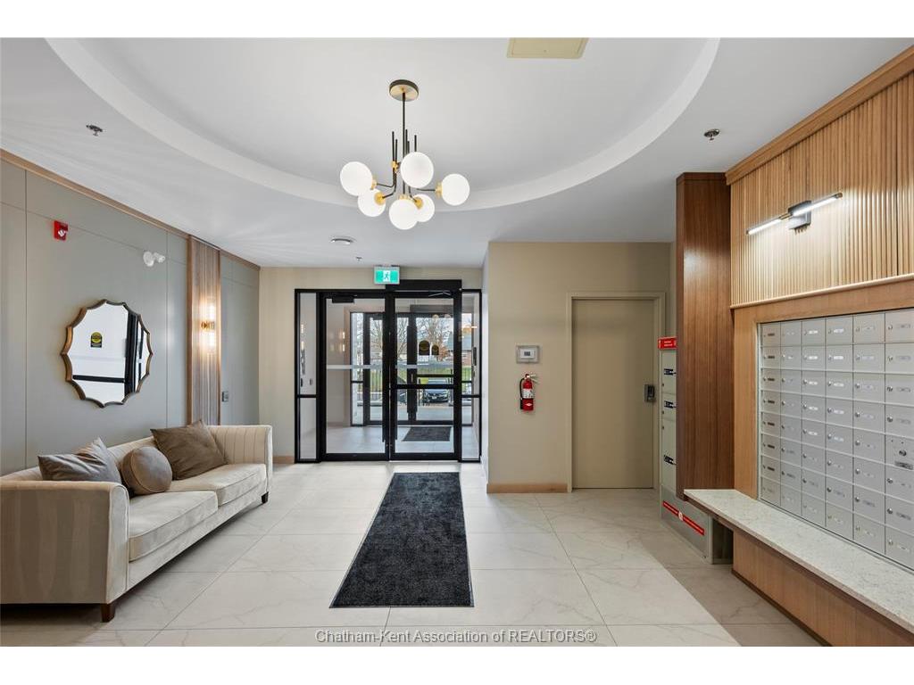 









364


Grand

Avenue East, 510,
Chatham,




ON
N7L 1W6


