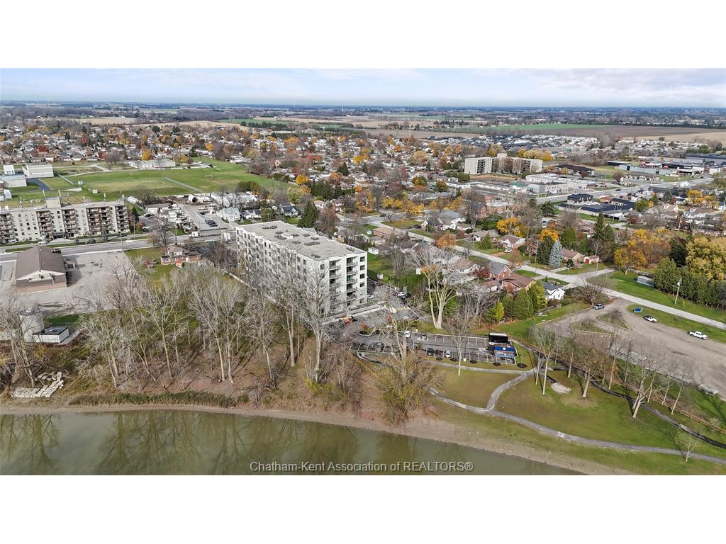 









364


Grand

Avenue East, 510,
Chatham,




ON
N7L 1W6

