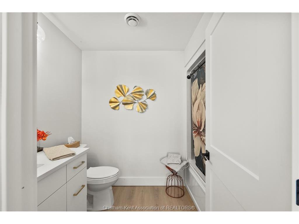 









364


Grand

Avenue East, 510,
Chatham,




ON
N7L 1W6

