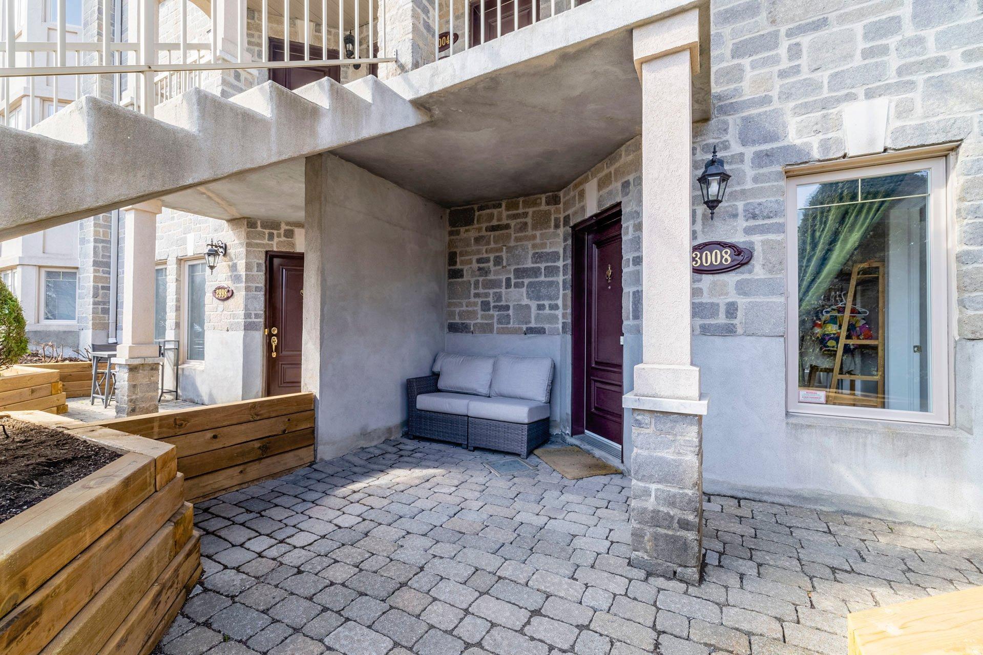 









3008


Boul. Daniel-Johnson

,
Laval (Chomedey),




QC
H7P5Z6

