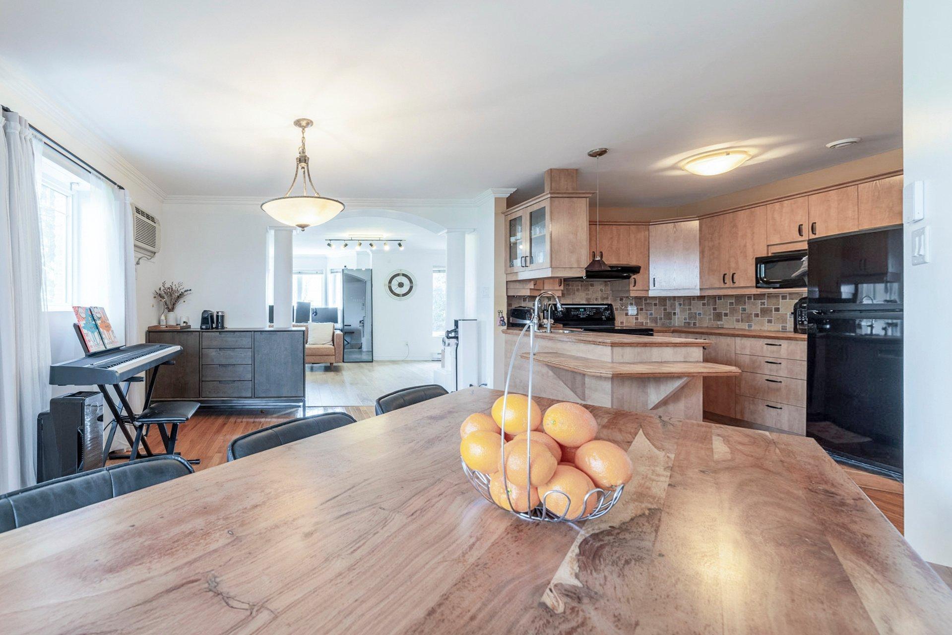 









3008


Boul. Daniel-Johnson

,
Laval (Chomedey),




QC
H7P5Z6

