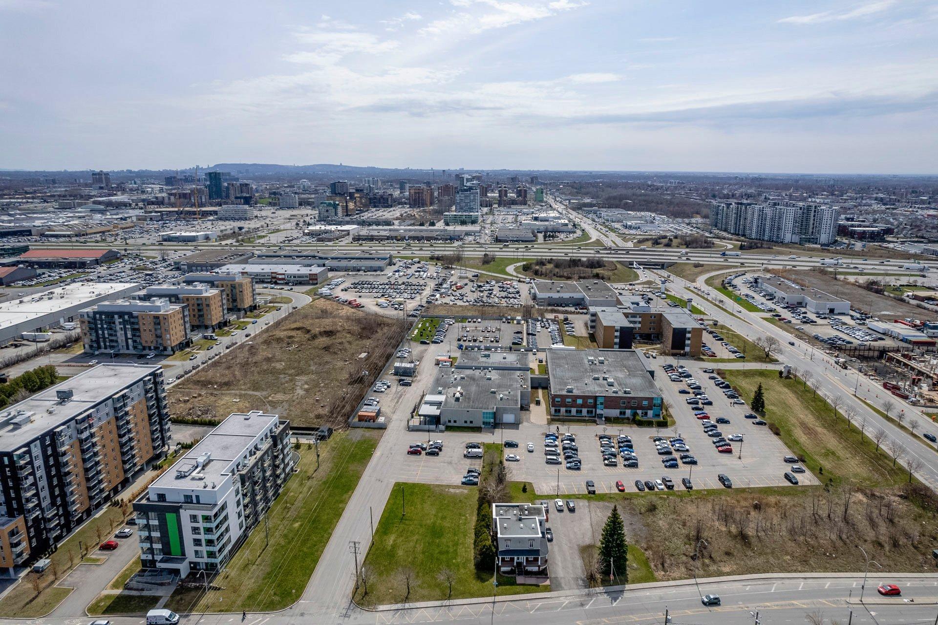 









3008


Boul. Daniel-Johnson

,
Laval (Chomedey),




QC
H7P5Z6

